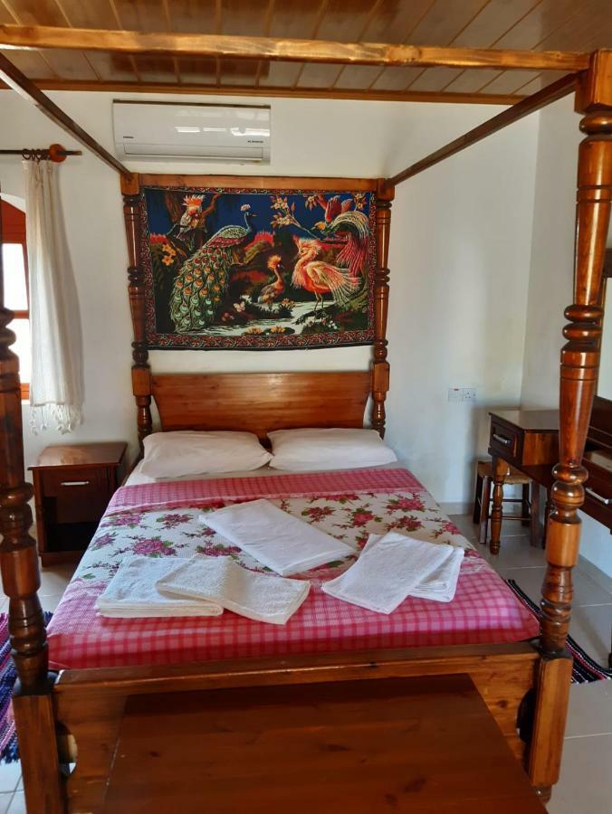 Bed and Breakfast Karpaz Stone House Rizokarpaso Exterior foto