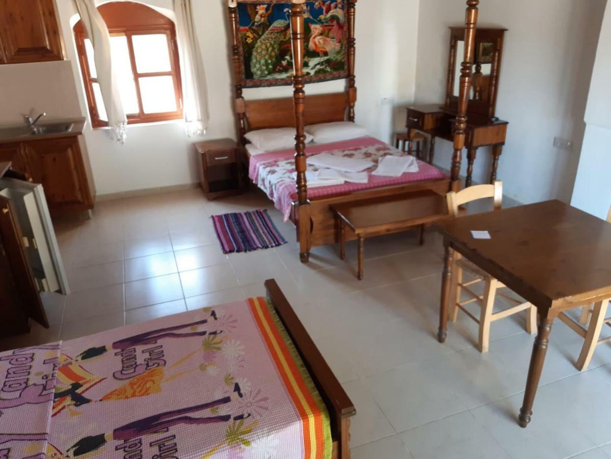 Bed and Breakfast Karpaz Stone House Rizokarpaso Exterior foto