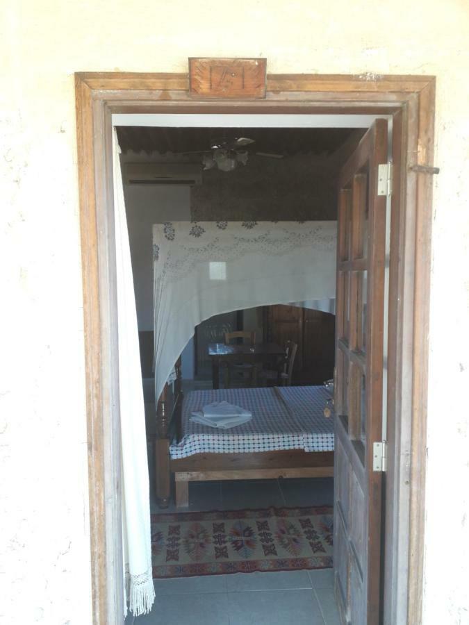 Bed and Breakfast Karpaz Stone House Rizokarpaso Exterior foto